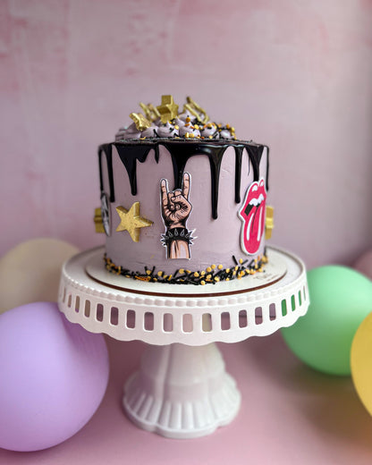 ROCK & ROLL CAKE