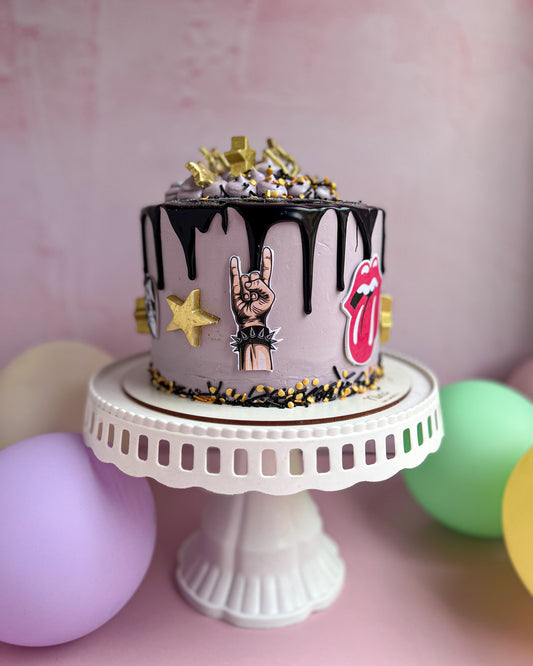 ROCK & ROLL CAKE