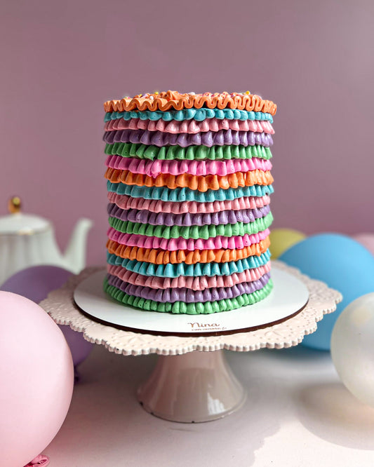 PIÑATA CAKE